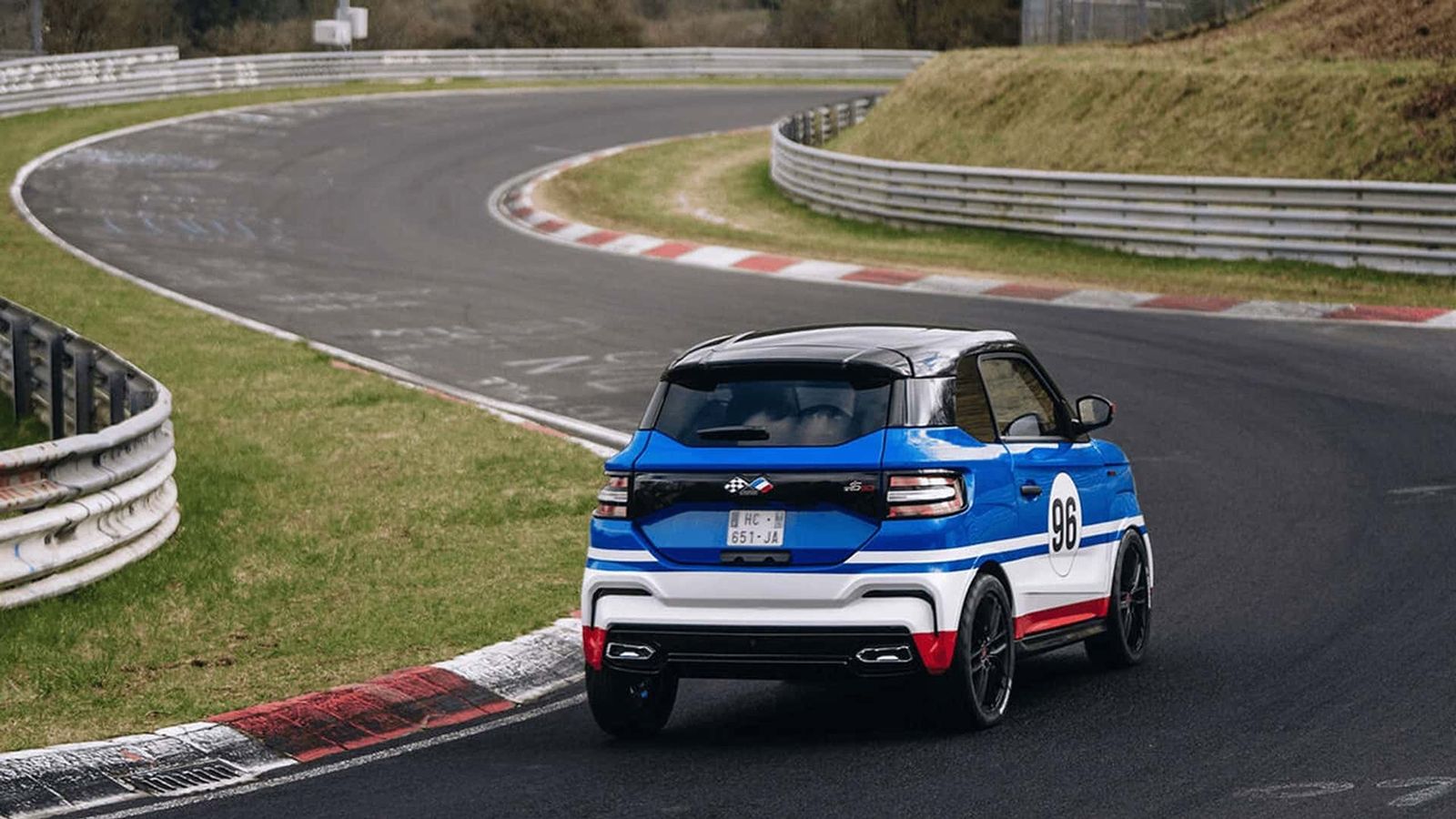 Ligier JS50: Έγραψε ιστορία με τον πιο αργό χρόνο στο Nurburgring!